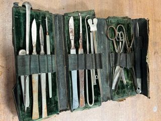 Estuche herramientas antiguas