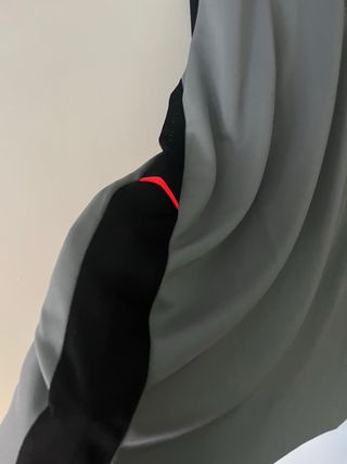 Sudadera Nike Media Cremallera Gris y Negra