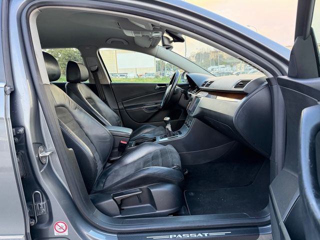 VOLKSWAGEN PASSAT FAMILIAR 2.0 TDi 140CV NACIONAL