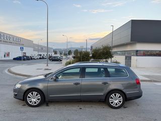 VOLKSWAGEN PASSAT FAMILIAR 2.0 TDi 140CV NACIONAL