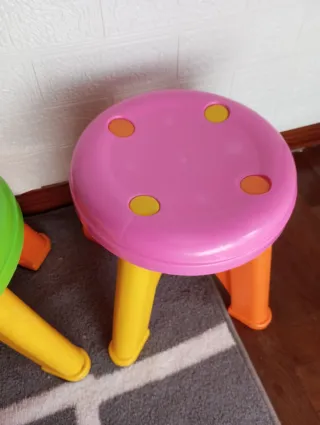 Silla infantil de plástico