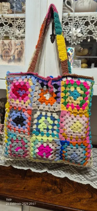 Borsa uncinetto granny squares fatta a mano