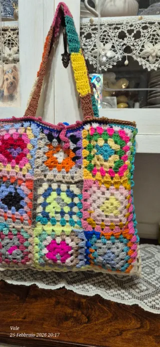 Borsa uncinetto granny squares fatta a mano