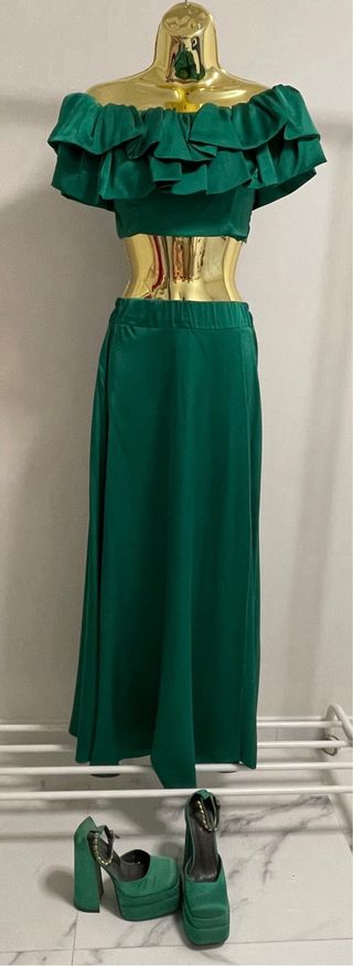 Conjunto Top e Saia Cetim Verde