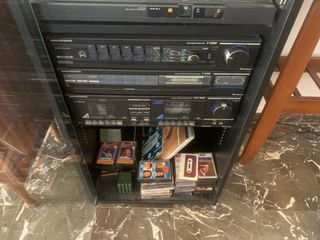 Equipo de músi. Grundig - No funciona, dos altavoc