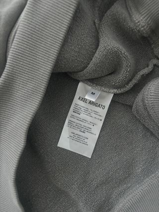 Sudadera Axel Arigato gris con logo