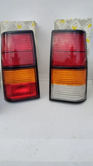 Farolins Opel Corsa A MK1 MK2 Novos