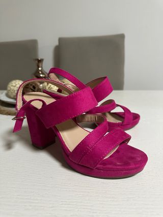 Lote Zapatos Mujer: Botines, Sandalias y Mocasines