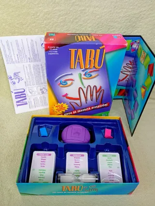 Juego de mesa Tabú,  Hasbro MB juegos