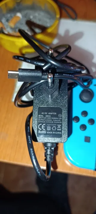 Nintendo Switch Neón V2