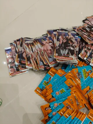 Lotto bustine figurine e carte booster pack
