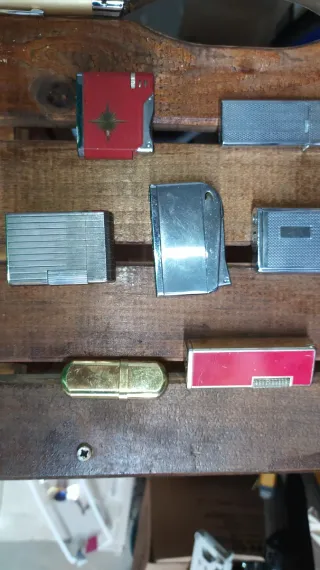 Collezione di accendini vintage