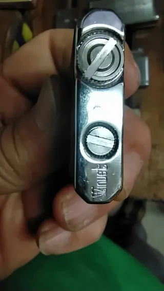 Collezione di accendini vintage