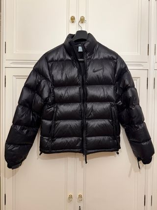 Chaqueta Nike Plumas Negra