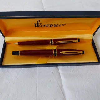 Boligrafos y Estilográficas. Varios modelos.