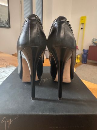 Giuseppe Zanotti Décolleté Nere Tg.37