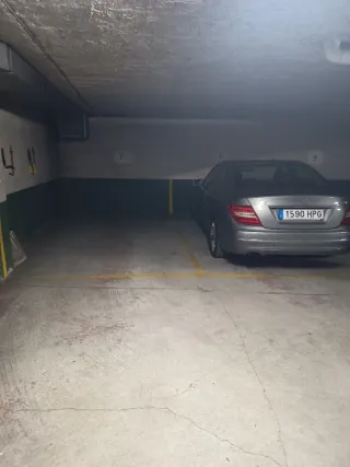 Alquilo plaza de garaje