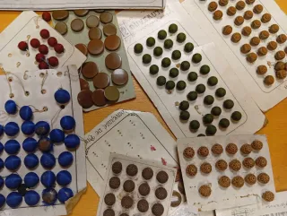 Lote de botones antiguos