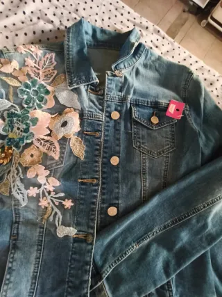 Conjunto Denim: Chaleco, Chaqueta , Falda y pantal