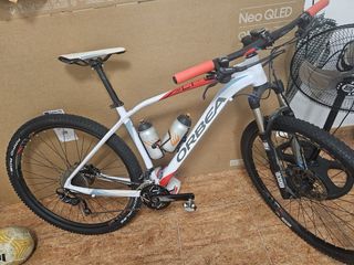Bicicleta Orbea blanca casi nueva