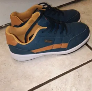 Sneakers uomo blu e marroni