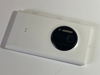 Nokia Lumia 1020 Blanco + Accesorios