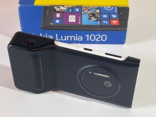 Nokia Lumia 1020 Blanco + Accesorios