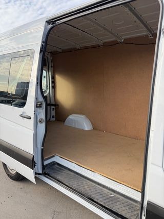 Mercedes Sprinter L2-H2 Furgon 311CDI 3Plz 115Cv