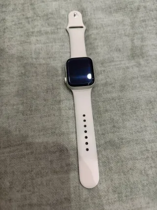 Apple Watch Series 8 Beige/Argento