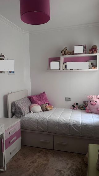 Habitación juvenil niña blanca y rosa