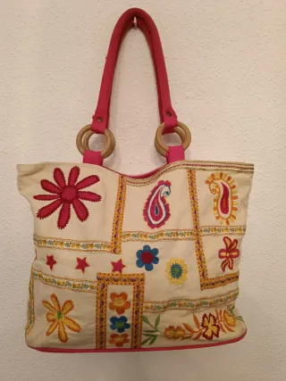 Bolso de playa bordado