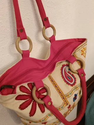 Bolso de playa bordado