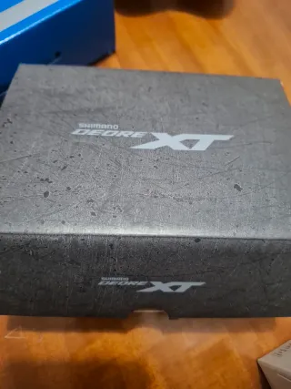 Pedales SHIMANO Deore XT PD-M8100