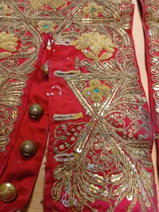 Perneras bordadas pantalón antiguoTorero