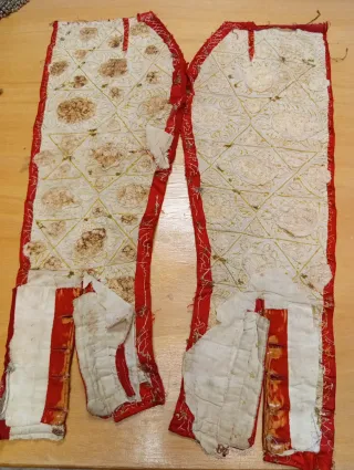 Perneras bordadas pantalón antiguoTorero