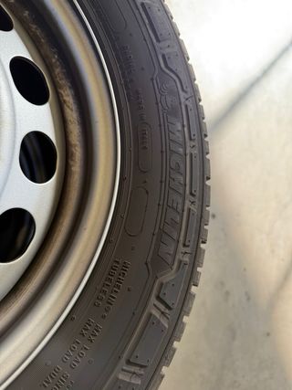4 Llantas Peugeot Expert (Michelin 215/65 R 16 C)