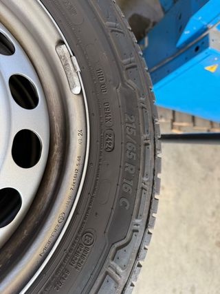 4 Llantas Peugeot Expert (Michelin 215/65 R 16 C)