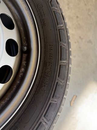 4 Llantas Peugeot Expert (Michelin 215/65 R 16 C)