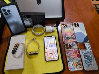 iPhone 13 Pro 256GB + Xiaomi Mi Band 8 + Fundas