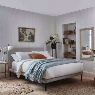 Se alquila habitación