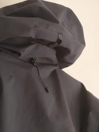 Chaqueta Arc'teryx Alpha SV Negra Talla L