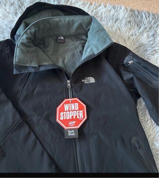 Chaqueta The North Face Negra