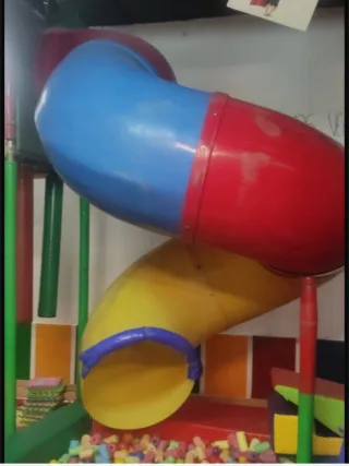 Tobogán infantil para juegos