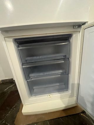 Frigorífico blanco