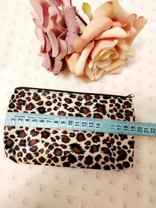 Neceser estampado leopardo