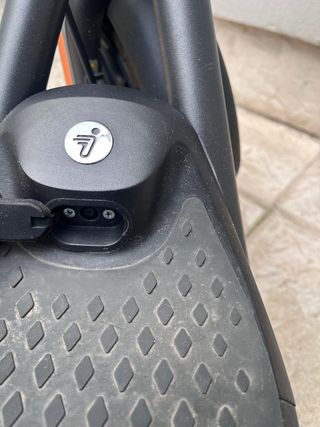 Patinete Eléctrico Segway-Ninebot F2E