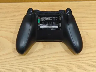 Mando Xbox one Negro original