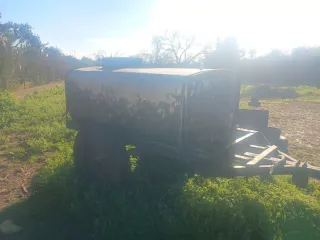 Cuba de agua para riego