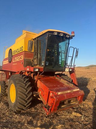 New Holland L523 Cosechadora