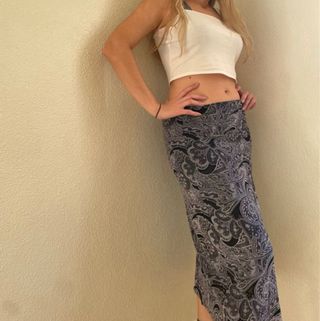 Falda midi estampada talla L